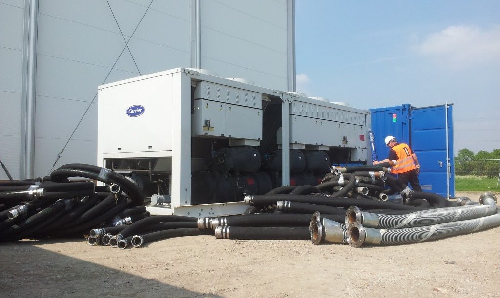 700kw chiller and modular pipe-work system